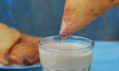 月子期间可以吃牛肉吗